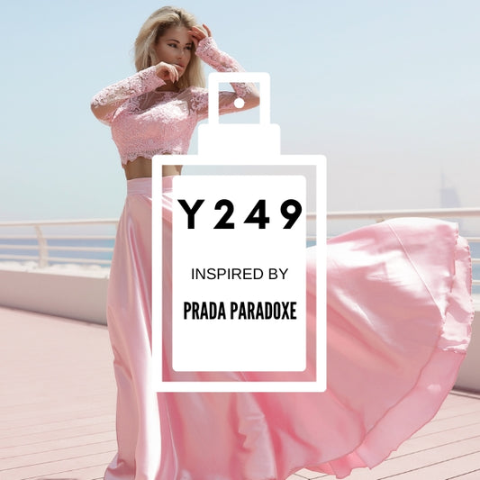 Y249 inspired by "Prada-Paradoxe"